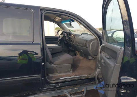 2011 Chevrolet Silverado 1500 Lt from USA, damaged, VIN 3GCPKSE31BG275947